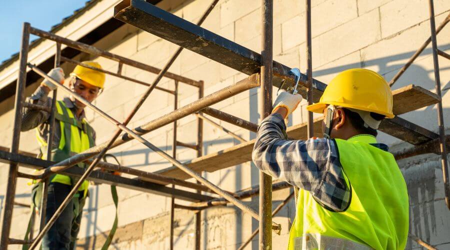 Expert flood damage restoration services in Shawnee, WY